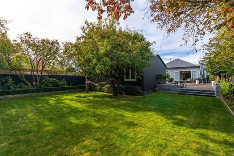 Photo of property in 99 Bryndwr Road, Bryndwr, Christchurch, 8052