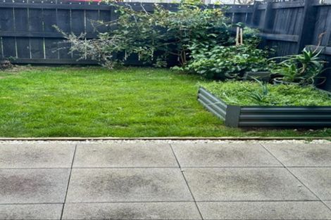 Photo of property in 11 Artistry Lane, Papakura, 2110