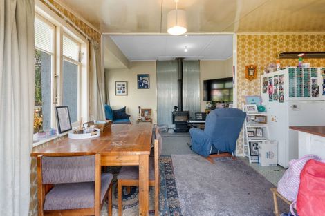 Photo of property in 16 Moore Street, Milton, 9220