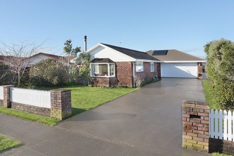 Photo of property in 104 Kelvin Grove Road, Kelvin Grove, Palmerston North, 4414