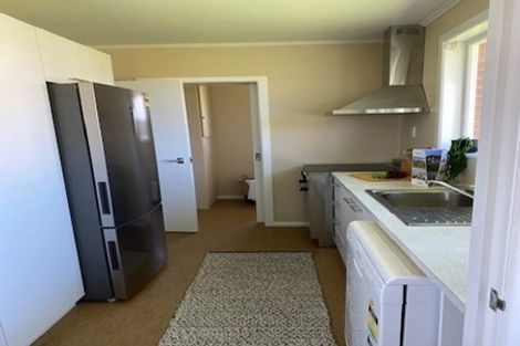 Photo of property in 2/111 Bond Crescent, Forrest Hill, Auckland, 0620