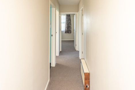Photo of property in 2 Kotuku Street, Castlecliff, Whanganui, 4501