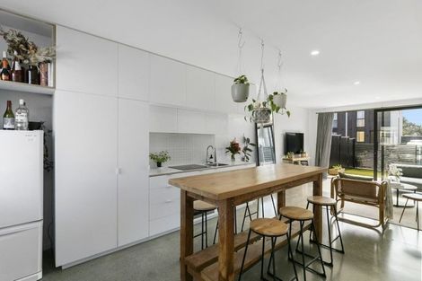 Photo of property in 439b Jackson Street, Petone, Lower Hutt, 5012