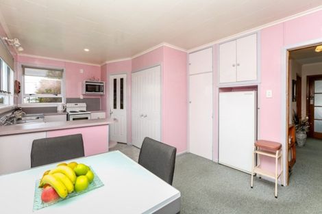 Photo of property in 37b Breakwater Road, Moturoa, New Plymouth, 4310