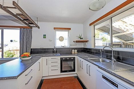 Photo of property in 9a Wordsworth Crescent, Maraenui, Napier, 4110