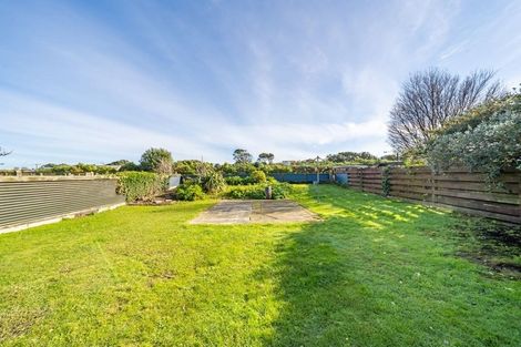 Photo of property in 25 Awamutu Grove, Waiwhetu, Lower Hutt, 5010