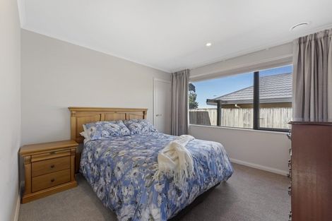 Photo of property in 58 Parnell Heights Drive, Kelvin Grove, Palmerston North, 4414