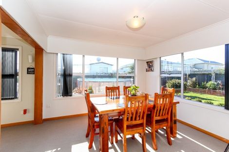 Photo of property in 6 Mouatt Street, Waitara, 4320