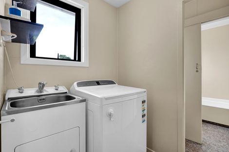 Photo of property in 82 Blake Street, Waitara, 4320