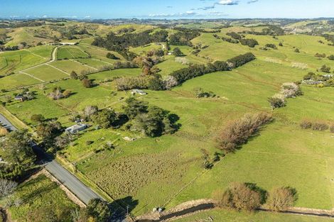 Photo of property in 174 Stoney Creek Road, Kaukapakapa, 0873
