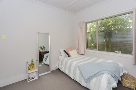 Photo of property in 12 Tamar Street, South Hill, Oamaru, 9400