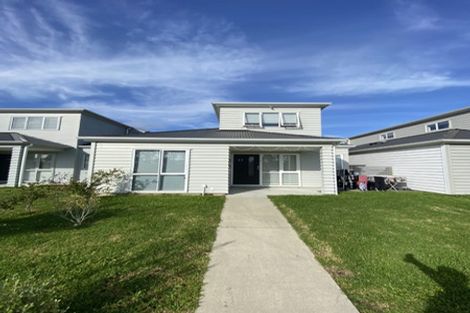 Photo of property in 11 Divide Loop, Takanini, 2112