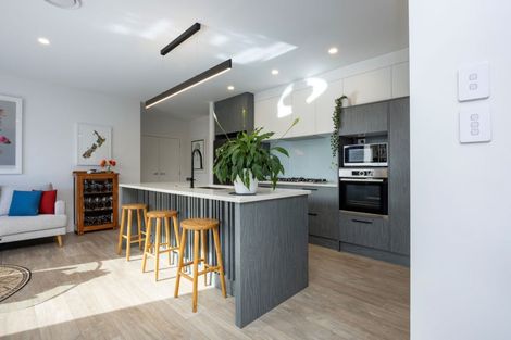 Photo of property in 18 Jane Maree Road, Kumeu, 0810