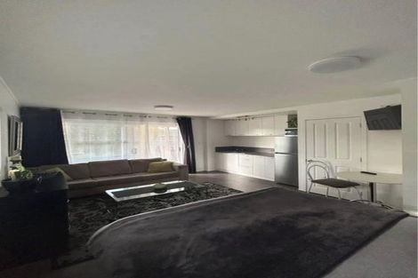 Photo of property in 1/40 Kestrel Heights, Arkles Bay, Whangaparaoa, 0932