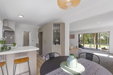 Photo of property in 11a Sequoia Place, Parklands, Christchurch, 8083