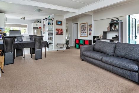 Photo of property in 99 Old Onerahi Road, Onerahi, Whangarei, 0110