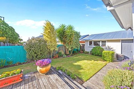 Photo of property in 4/160 Breezes Road, Aranui, Christchurch, 8061