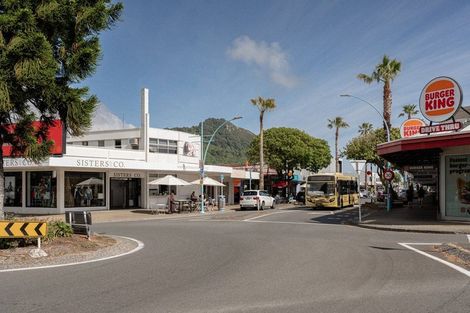 Photo of property in 281 Maunganui Road, Mount Maunganui, 3116