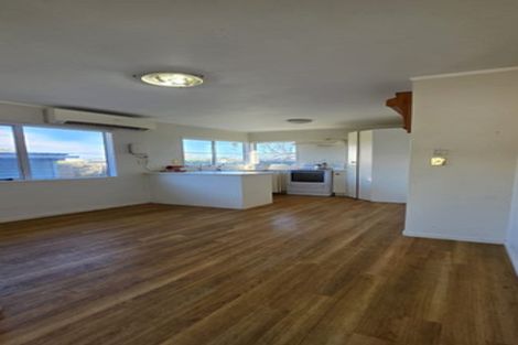 Photo of property in 27b Sutton Crescent, Papakura, 2110