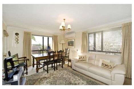 Photo of property in 7b Ludecke Place, Sockburn, Christchurch, 8042