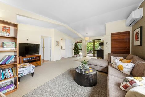 Photo of property in 7 Ripon Crescent, Meadowbank, Auckland, 1072