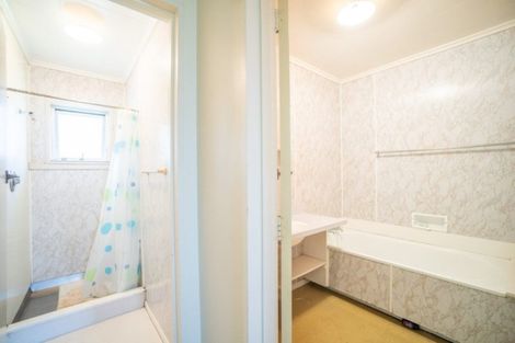 Photo of property in 3 Seddon Street, Takaro, Palmerston North, 4412