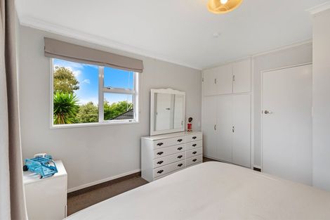 Photo of property in 52 John F Kennedy Drive, Milson, Palmerston North, 4414