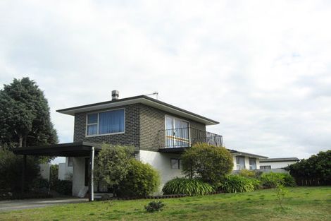 Photo of property in 2 Tirimoana Place, Te Awanga, 4102