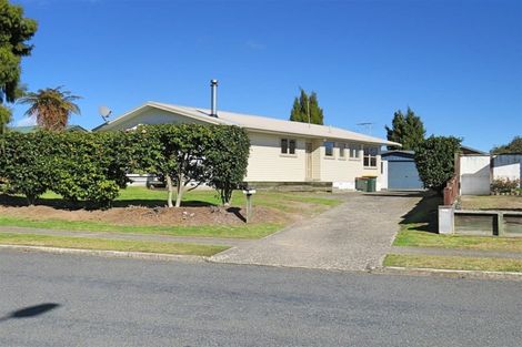 Photo of property in 18 Tennyson Drive, Owhata, Rotorua, 3010