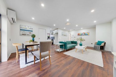 Photo of property in 1/554 Weymouth Road, Weymouth, Auckland, 2103