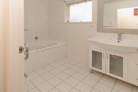 Photo of property in 22 Sycamore Drive, Sunnynook, Auckland, 0620