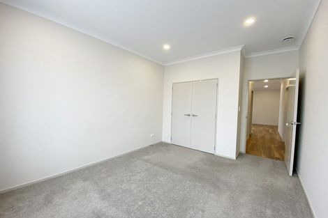 Photo of property in 17 Cooladawson Drive, Flat Bush, Auckland, 2019