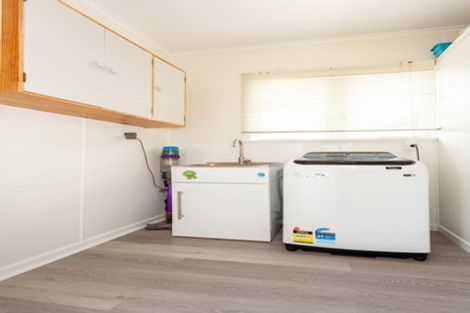 Photo of property in 28 Station Street, Tirau, 3410