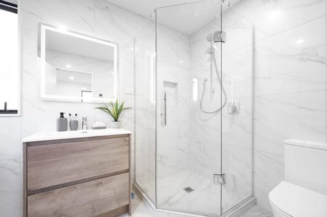 Photo of property in 3c Dawnhaven Drive, Te Atatu Peninsula, Auckland, 0610