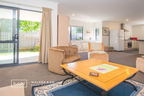 Photo of property in 12a Fraser Crescent, Elderslea, Upper Hutt, 5018