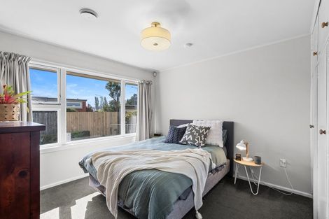 Photo of property in 92 Hoon Hay Road, Hoon Hay, Christchurch, 8025