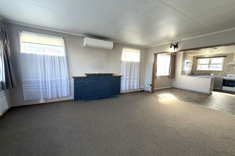 Photo of property in 6 Ranfurly Street, Waitara, 4320