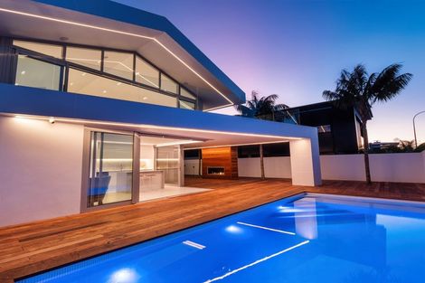 Photo of property in 88 Marine Parade, Mount Maunganui, 3116