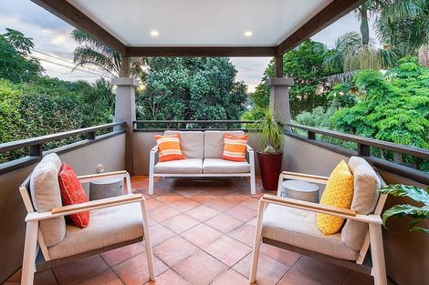 Photo of property in 297 Beach Road, Campbells Bay, Auckland, 0630