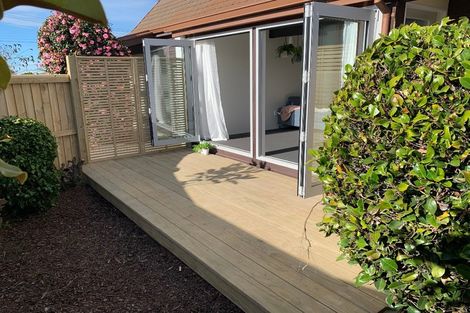 Photo of property in 2/321 Wairakei Road, Burnside, Christchurch, 8053