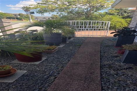 Photo of property in 1/736 Chapel Road, Dannemora, Auckland, 2016