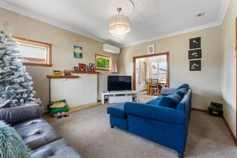 Photo of property in 63 Brightwater Terrace, Terrace End, Palmerston North, 4410
