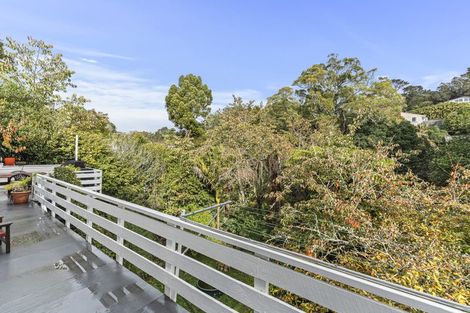 Photo of property in 28 Carrington Street, New Plymouth, 4310