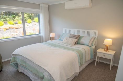 Photo of property in 116 Stratford Drive, Cable Bay, 0420