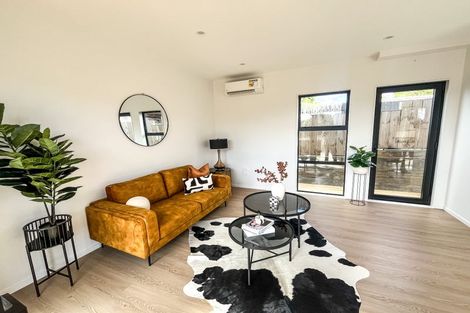 Photo of property in 11/20 Seabrook Avenue, New Lynn, Auckland, 0600