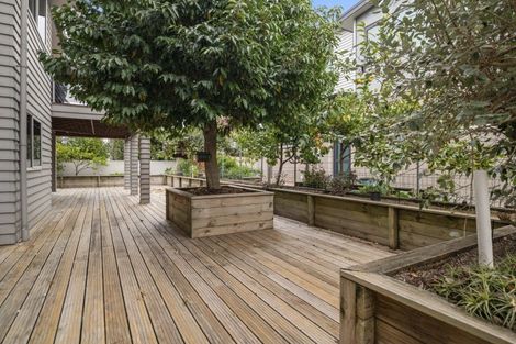 Photo of property in 1/46 Shepherd Road, Waipahihi, Taupo, 3330