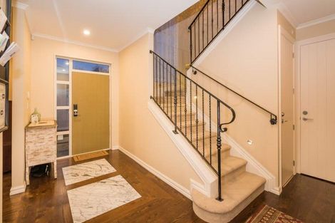 Photo of property in 29a Peach Road, Glenfield, Auckland, 0629