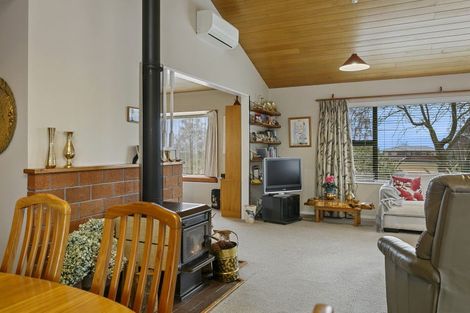 Photo of property in 5 Clarke Grove, Richmond Heights, Taupo, 3330