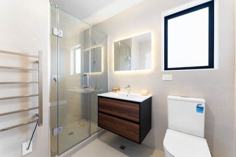 Photo of property in 27 Whiteywood Street, Westgate, 0814