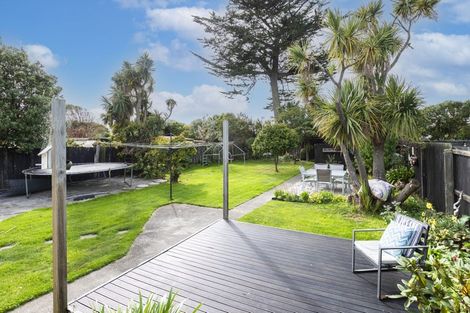 Photo of property in 2/265 Estuary Road, South New Brighton, Christchurch, 8062